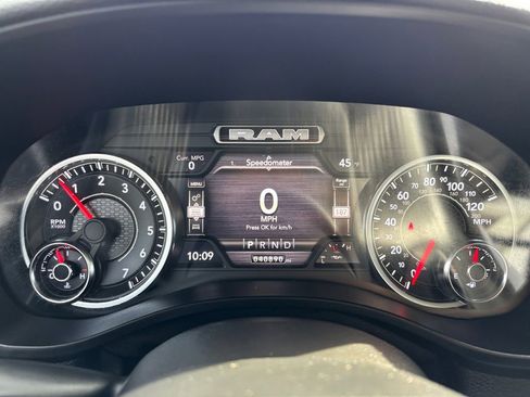 Used 2022 RAM 1500 Laramie image 19