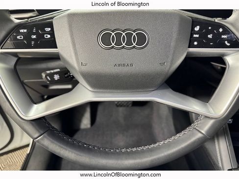 Used 2025 Audi Q5 Premium Plus w/ Premium Plus AWD/4WD image 18