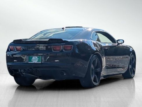 Used 2010 Chevrolet Camaro SS w/ RS Package image 4