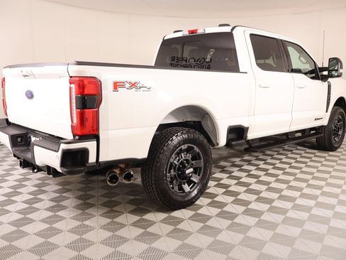 Used 2024 Ford F250 Lariat w/ Lariat Ultimate Package AWD/4WD image 22