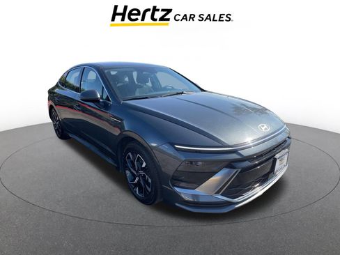 Used 2025 Hyundai Sonata SEL image 1