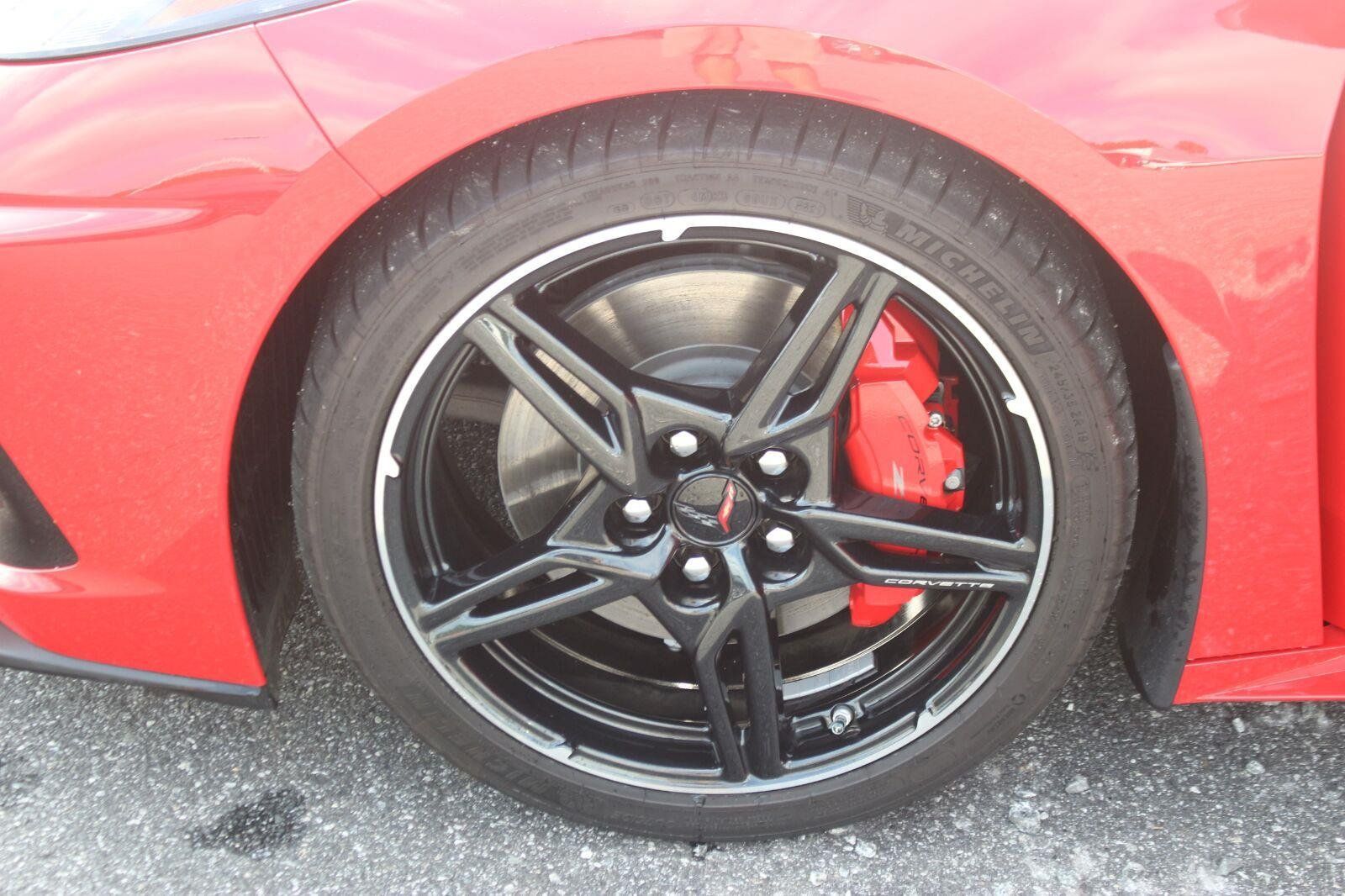 Used 2022 Chevrolet Corvette Stingray Premium Cpe w/ Z51 Performance Package RWD image 47