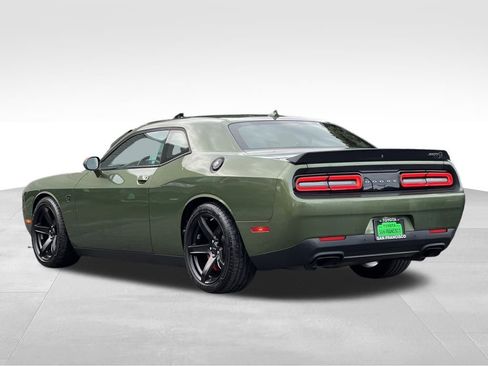 Used 2018 Dodge Challenger SRT Hellcat image 3