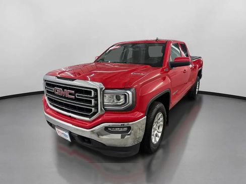 Used 2018 GMC Sierra 1500 SLE w/ SLE Value Package AWD/4WD image 4