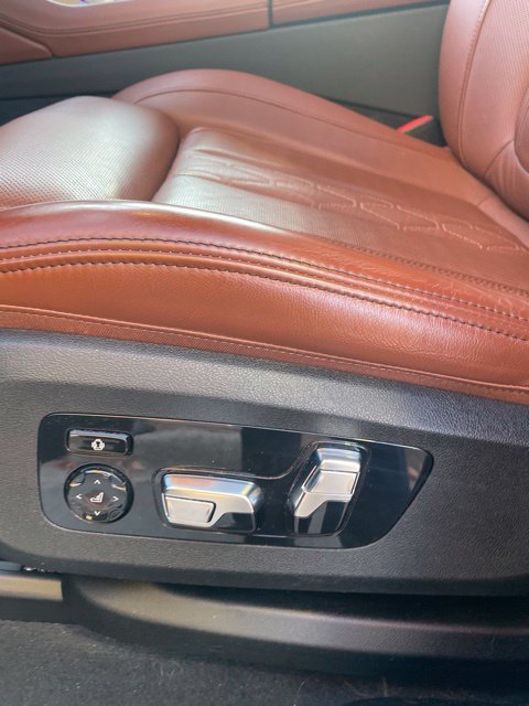 Used 2023 BMW X6 xDrive40i w/ Executive Package AWD/4WD image 5