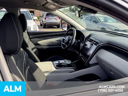 Used 2022 Hyundai Tucson SEL w/ Cargo Package AWD/4WD image 16