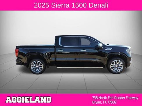 Used 2025 GMC Sierra 1500 Denali w/ Denali Reserve Package AWD/4WD image 2