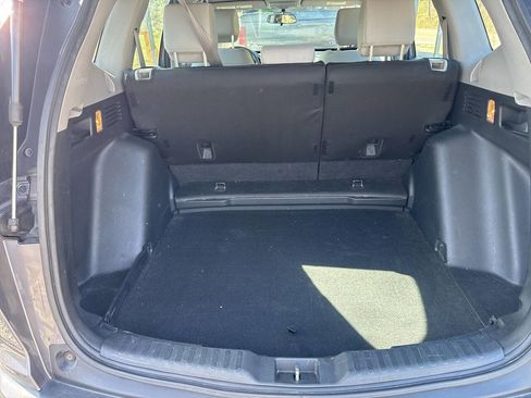 Used 2017 Honda CR-V LX image 19