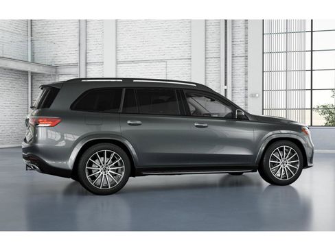 New 2026 Mercedes-Benz GLS 450 4MATIC image 18