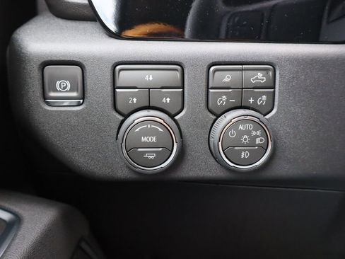 New 2026 Chevrolet Silverado 2500 LT image 14