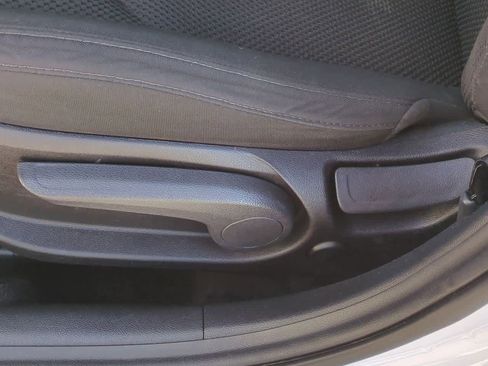 Used 2020 Kia Optima LX image 15