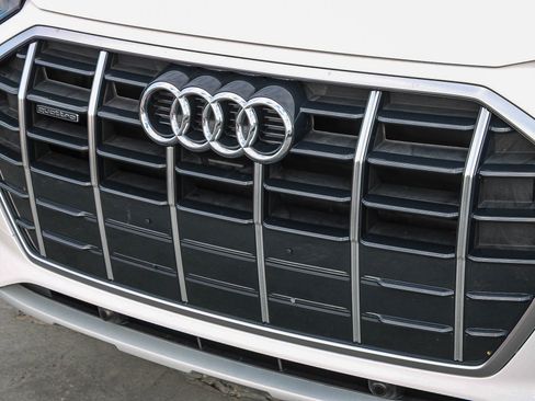 Used 2024 Audi Q5 2.0T Premium image 6