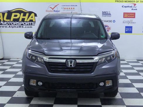 Used 2020 Honda Ridgeline Sport image 2