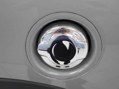 Used 2019 MINI Cooper S w/ Signature Upholstery Package image 24