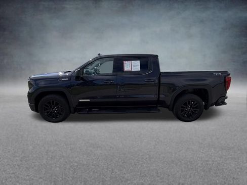 Used 2025 GMC Sierra 1500 Elevation AWD/4WD image 2