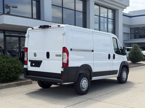 New 2026 RAM ProMaster 1500 w/ Cold Weather Group FWD image 4