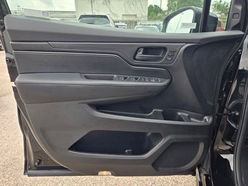 Used 2025 Honda Odyssey Sport-L image 13