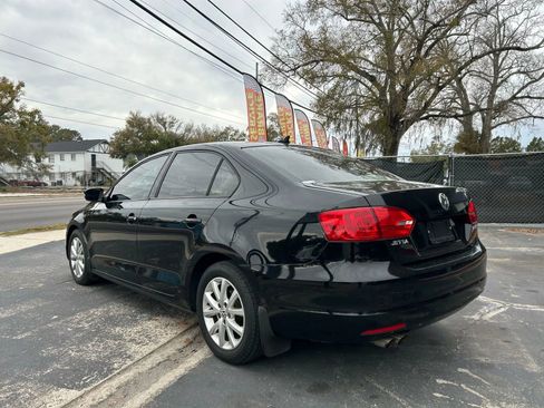 Used 2012 Volkswagen Jetta SE FWD image 5