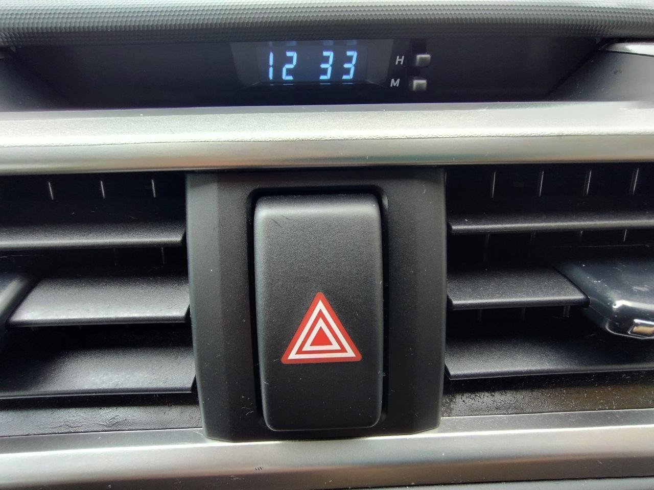 Used 2017 Toyota 4Runner Limited RWD image 28