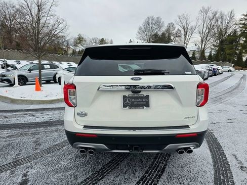 Used 2022 Ford Explorer King Ranch w/ Premium Technology Package AWD/4WD image 9