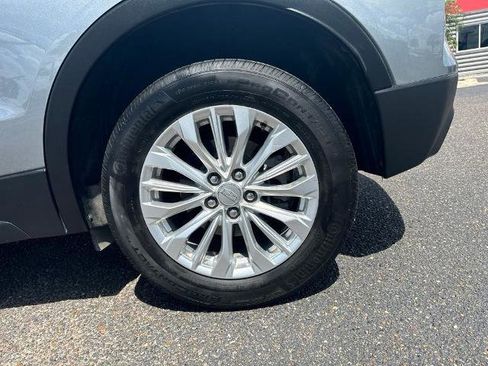 Used 2024 Cadillac XT4 Luxury FWD image 10