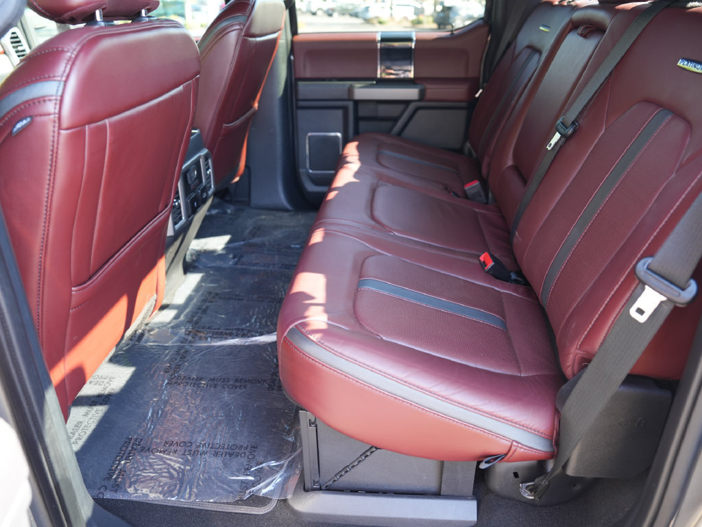 Used 2022 Ford F350 Platinum w/ Tremor Off-Road Package AWD/4WD image 30
