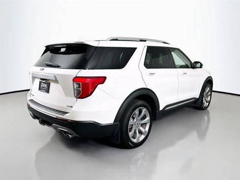 Used 2020 Ford Explorer Platinum w/ Premium Technology Package AWD/4WD image 13