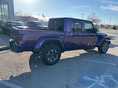 New 2026 Jeep Gladiator Mojave AWD/4WD image 32