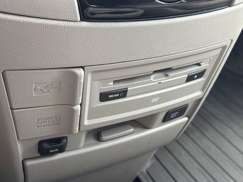 Used 2015 Honda Odyssey EX-L image 29