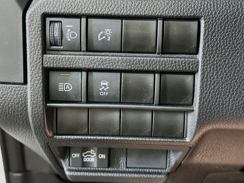 Used 2024 Toyota Tacoma SR RWD image 16