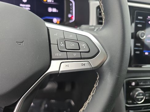 Used 2023 Volkswagen Atlas SE AWD/4WD image 19