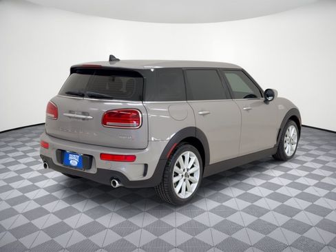 Used 2023 MINI Cooper Clubman S w/ Premium Package FWD image 9