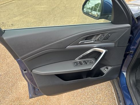 Used 2025 BMW X1 xDrive28i AWD/4WD image 12