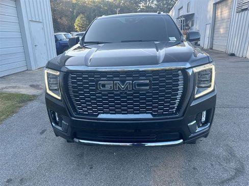 Used 2023 GMC Yukon XL Denali Ultimate image 10