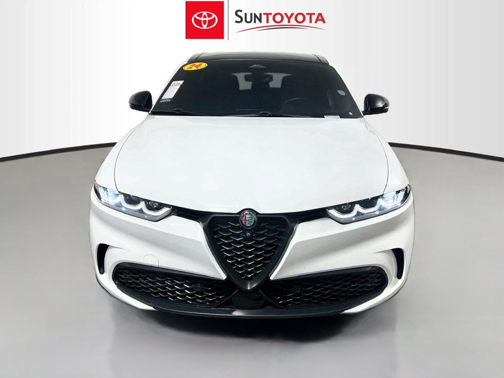 Used 2024 Alfa Romeo Tonale Veloce w/ Active Assist Package AWD/4WD image 8