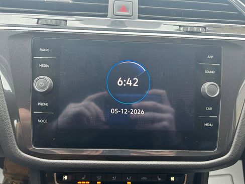 Used 2021 Volkswagen Tiguan S AWD/4WD image 22