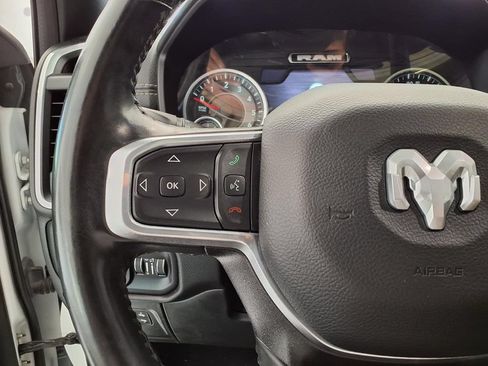 Used 2023 RAM 1500 Laramie AWD/4WD image 6