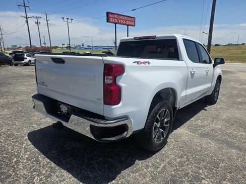 Used 2023 Chevrolet Silverado 1500 LT AWD/4WD image 6