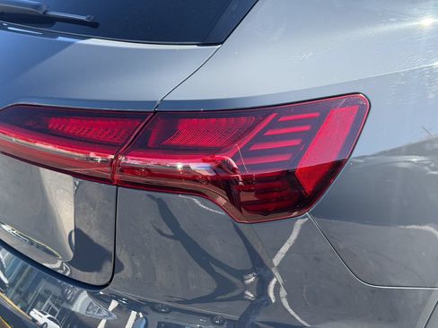 Used 2024 Audi Q8 e-tron Premium Plus w/ Premium Plus Package AWD/4WD image 6