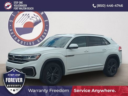 Certified 2021 Volkswagen Atlas Cross Sport SE FWD image 1