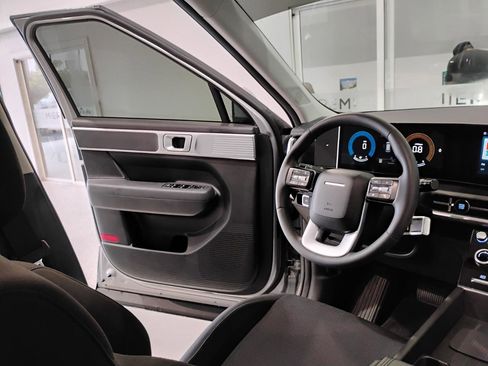 Used 2024 Hyundai Santa Fe SE image 54