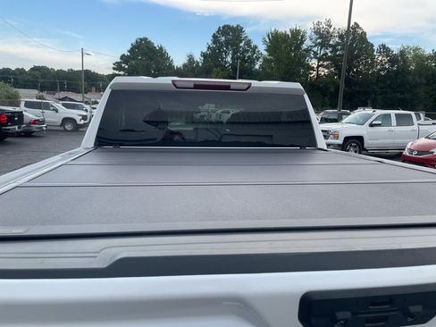 Certified 2023 GMC Sierra 1500 SLT w/ SLT Premium Package AWD/4WD image 5