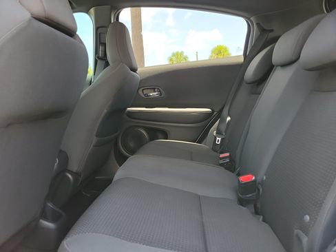 Used 2022 Honda HR-V Sport image 15