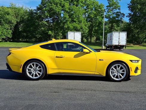 Used 2024 Ford Mustang GT Premium RWD image 10
