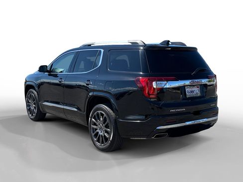 Used 2023 GMC Acadia Denali w/ Black Diamond Edition AWD/4WD image 3