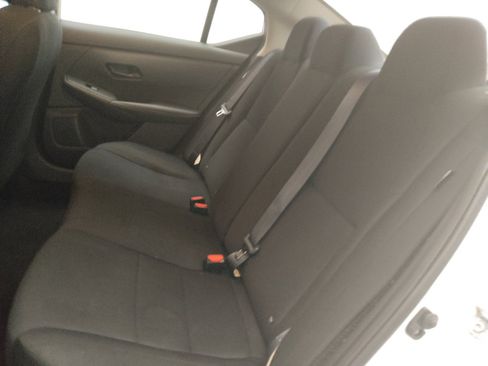 Used 2024 Nissan Sentra S FWD image 18