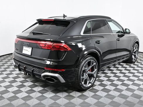 New 2026 Audi RS Q8 performance image 3