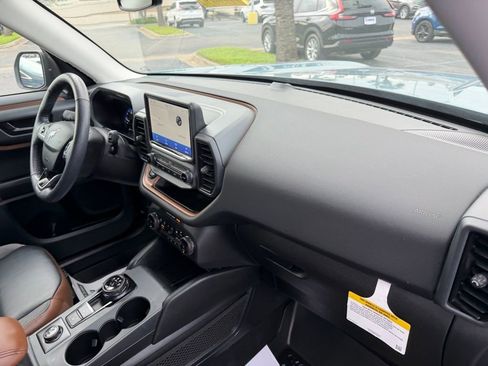 Used 2023 Ford Bronco Sport Outer Banks image 23