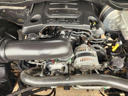 Used 2020 RAM 1500 Big Horn RWD image 32