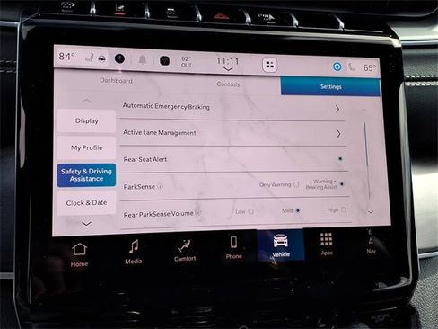 New 2025 Jeep Grand Cherokee L Limited image 8